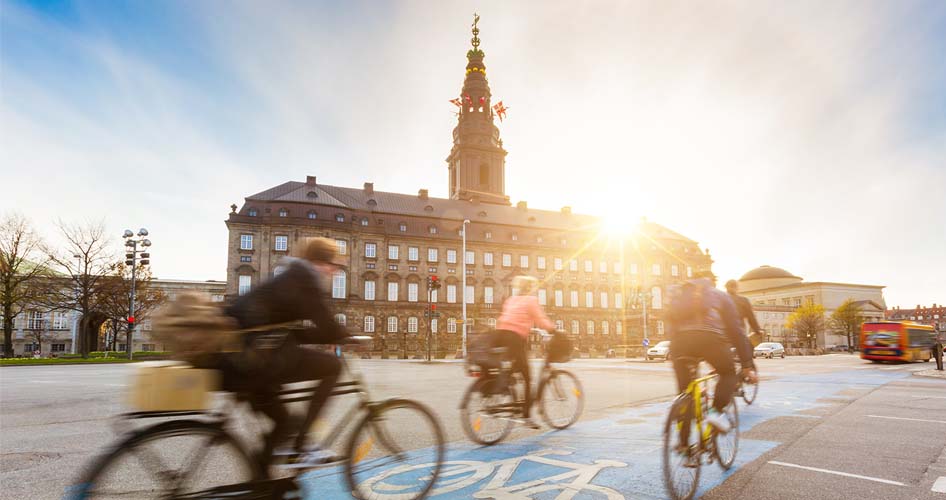 Christiansborg 4_iStock-502821940_946x500